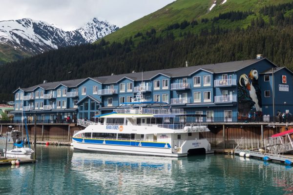 Harbor 360 Hotel and Kenai Fjords 360